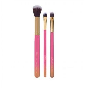 LUXIE Summer daze brush set